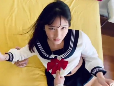 水手服女孩张开腿让你射-MISSCAT