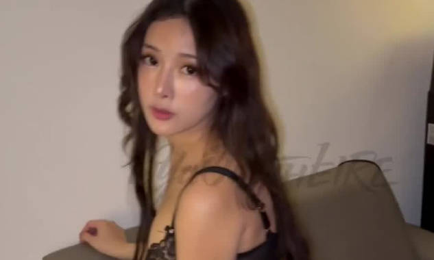 漂亮邻居李娜娜拆箱化妆桌-YoShiE