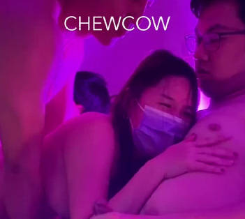 第一次体验专业AV男优季耕亲密接触-Chewcow