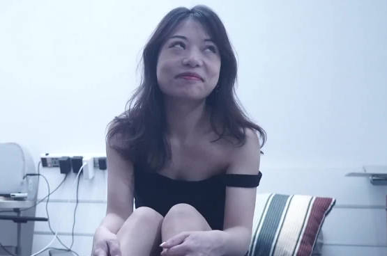 苗条小少妇 jklove 影片介绍